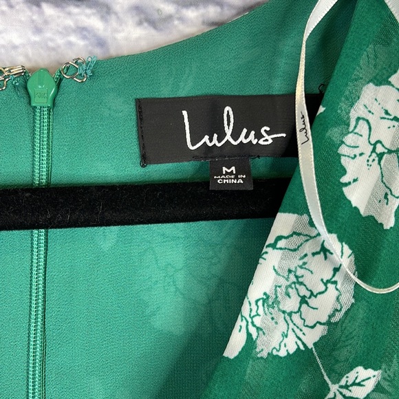 Lulus Ximena Green Floral Print Ruffled Short Sleeve Mini Dress size M - Picture 3 of 11